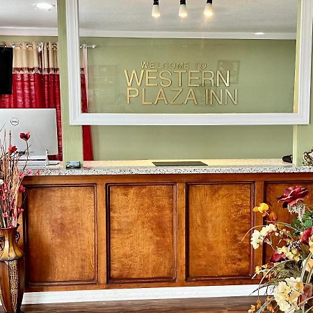 Western Plaza Inn De Queen Exterior foto