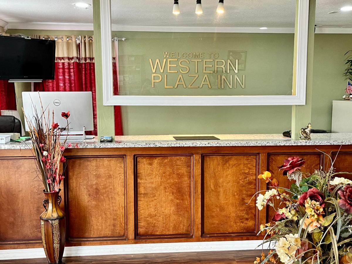 Western Plaza Inn De Queen Exterior foto